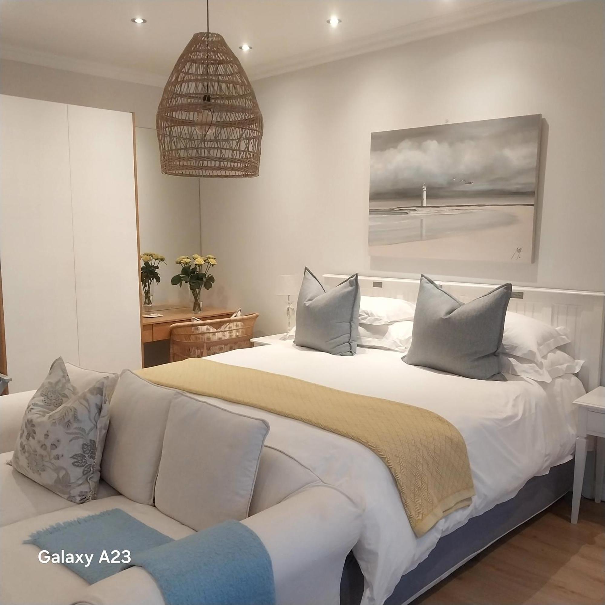 Knysna Private Estate Lagoon - Garden Apartments- Secure Estate Buitenkant foto